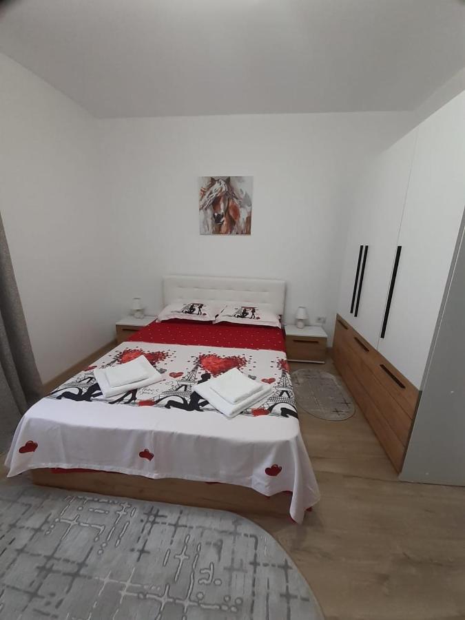 Apartament Ultra Central Marly جورا هومورولوي المظهر الخارجي الصورة